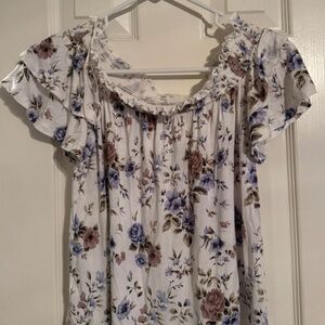 NWOT American Eagle White Flower Floral Blouse Women’s Top Size Medium